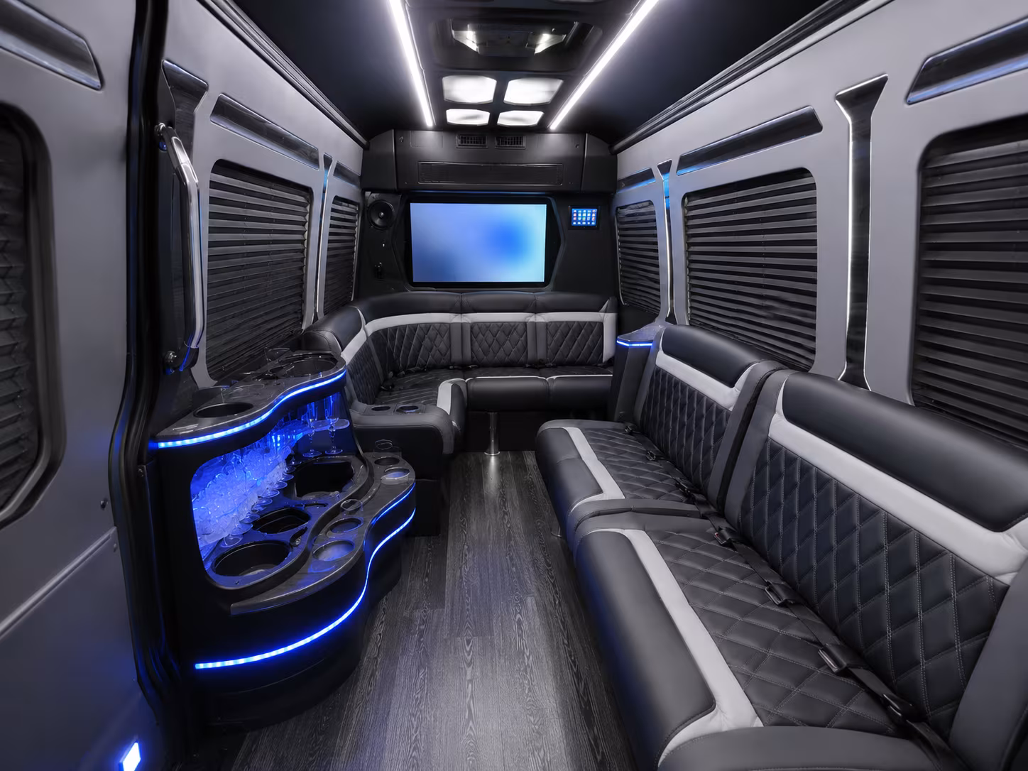 Rent a Bus to Shoreline Amphitheatre