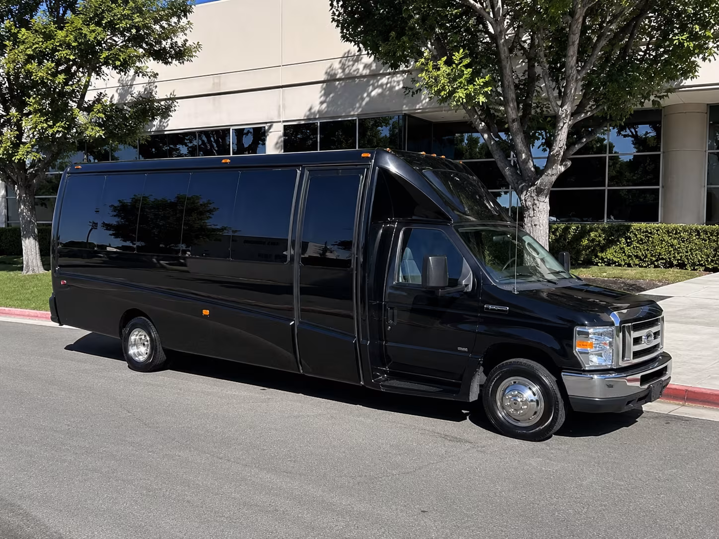 Berkeley Party Bus Rental